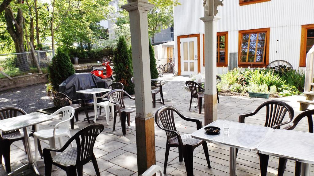 Auberge Internationale De Rivière-du-Loup Exteriör bild